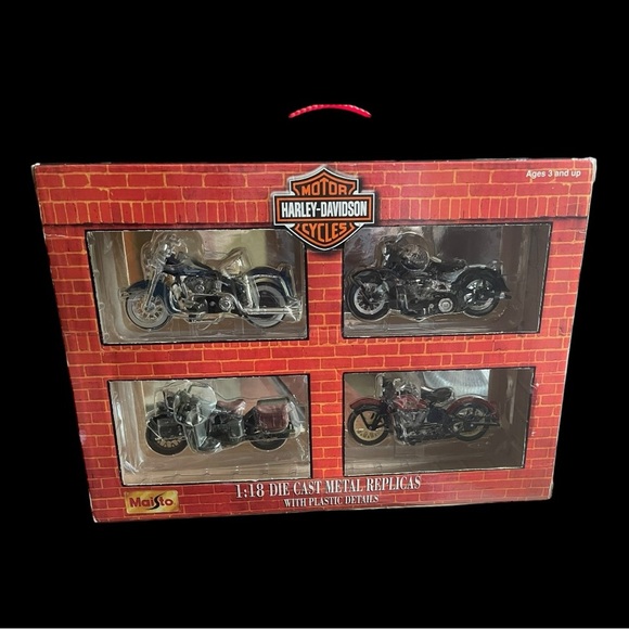 Box set of 4 Harley Davidson Replica Motorcycles - NIB - Picture 2 of 2